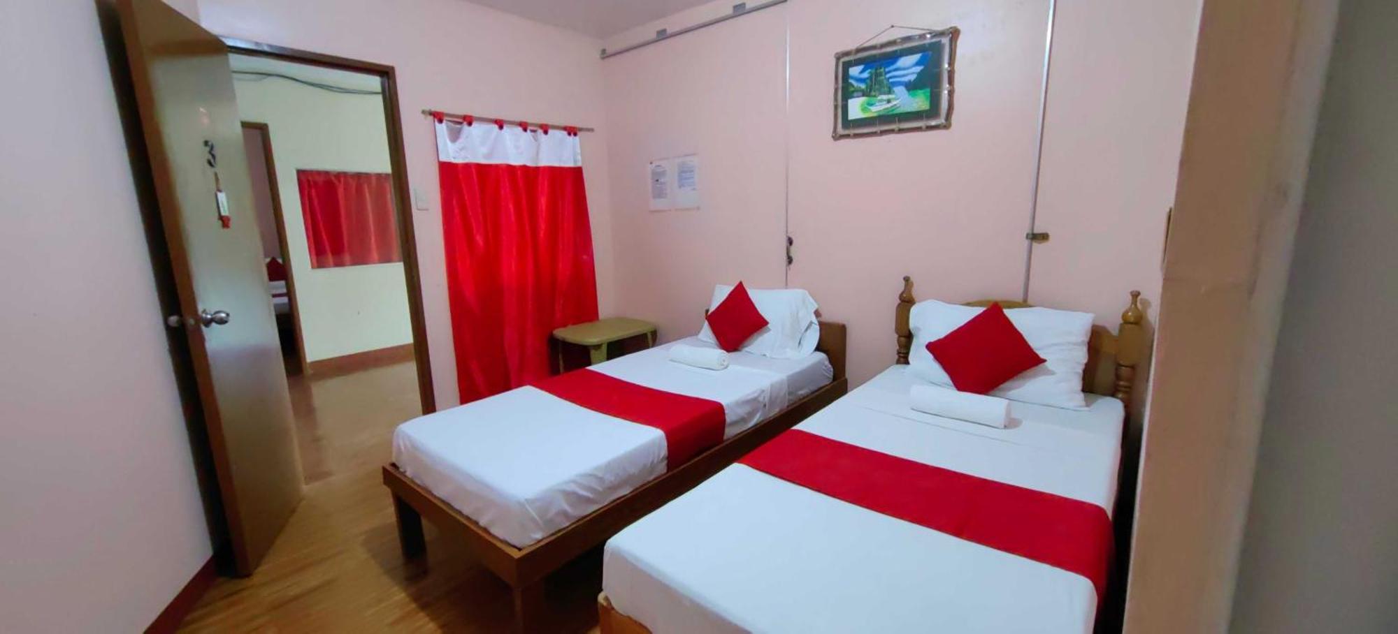 Oyo 1038 William Hearts Pension Puerto Princesa Buitenkant foto