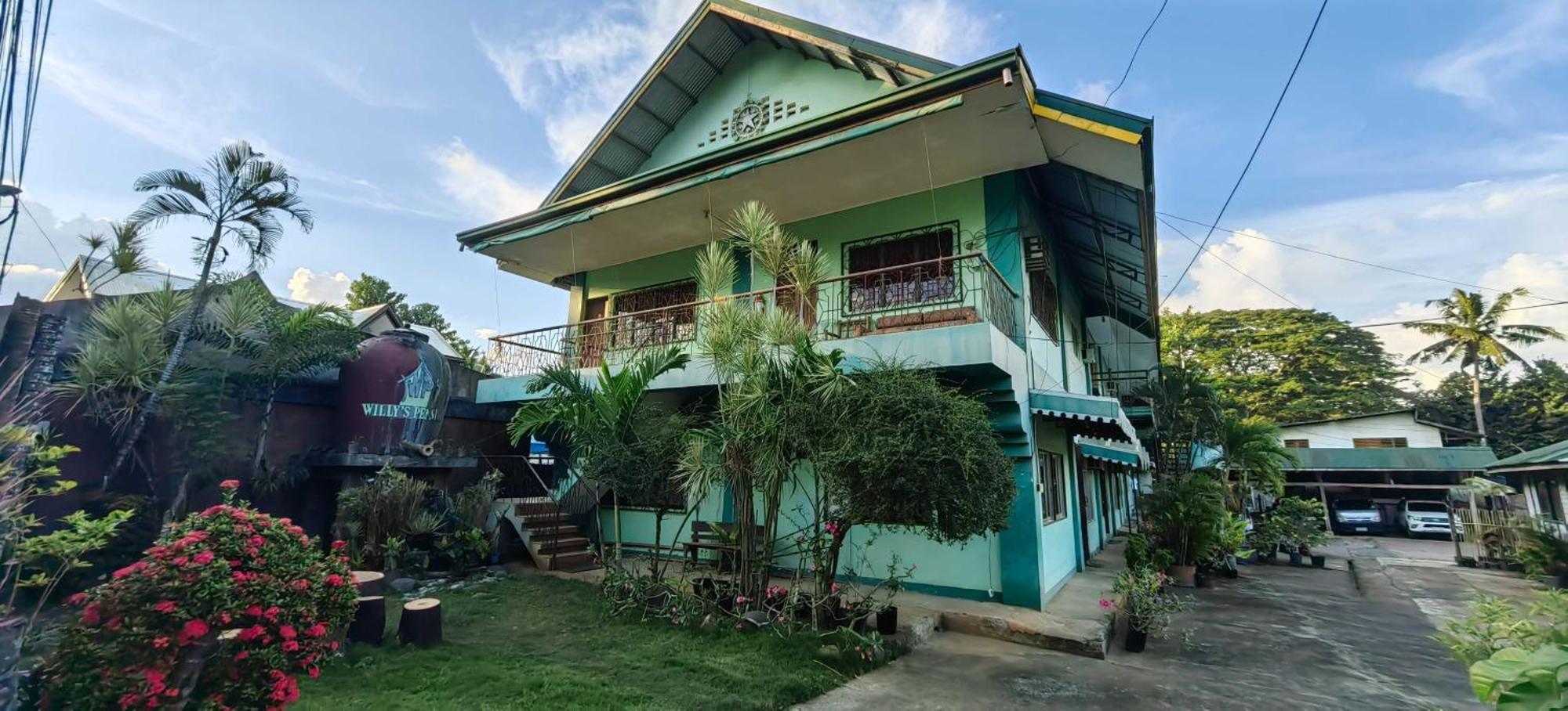 Oyo 1038 William Hearts Pension Puerto Princesa Buitenkant foto